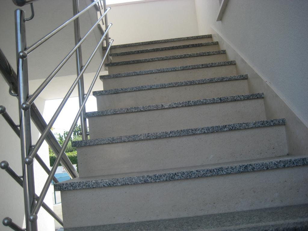 Villa-Apartments Karmel Kastela Luaran gambar