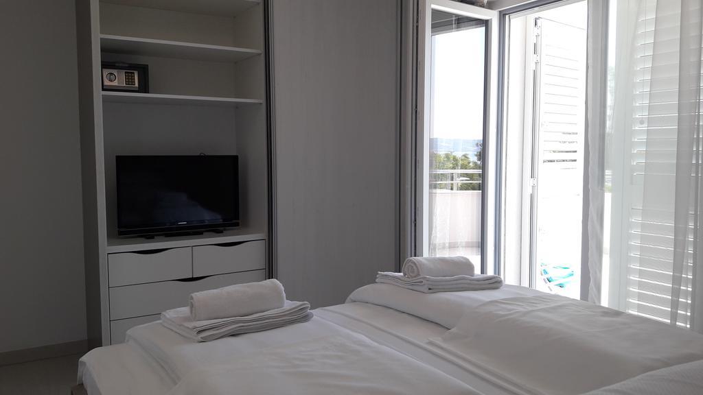 Villa-Apartments Karmel Kastela Luaran gambar