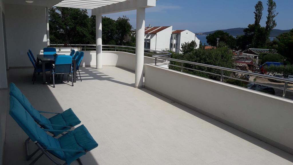 Villa-Apartments Karmel Kastela Luaran gambar