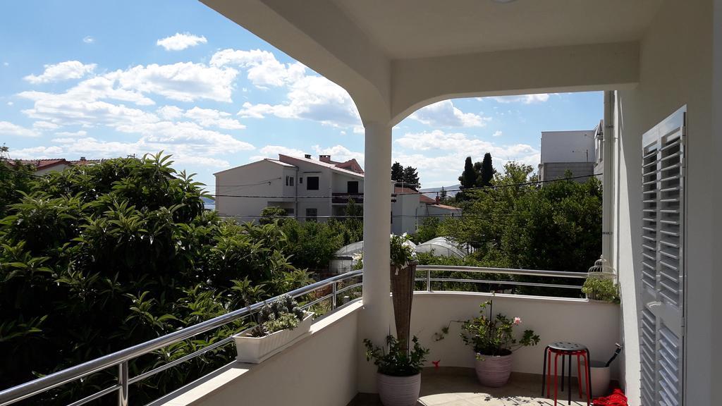 Villa-Apartments Karmel Kastela Luaran gambar