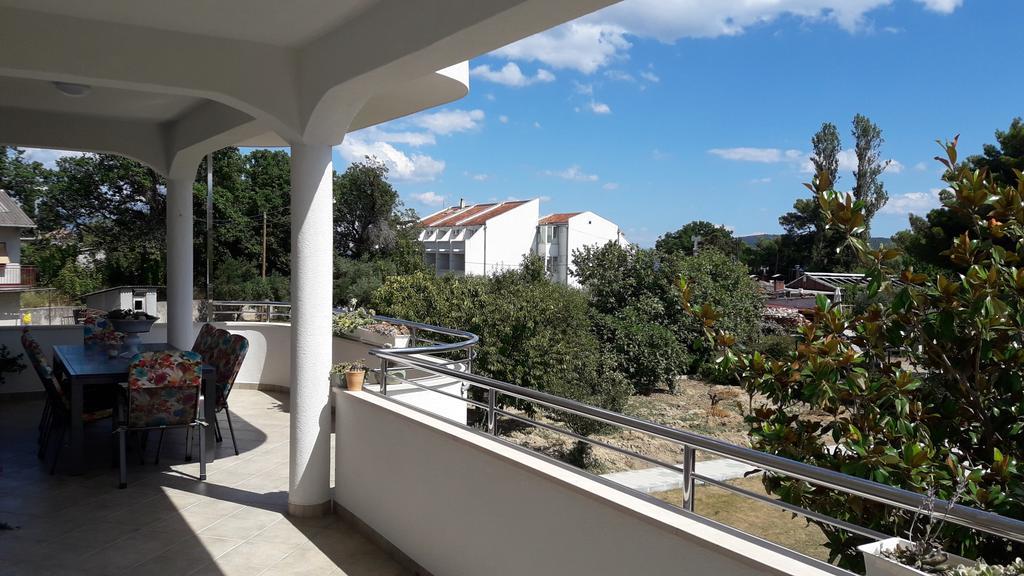 Villa-Apartments Karmel Kastela Luaran gambar