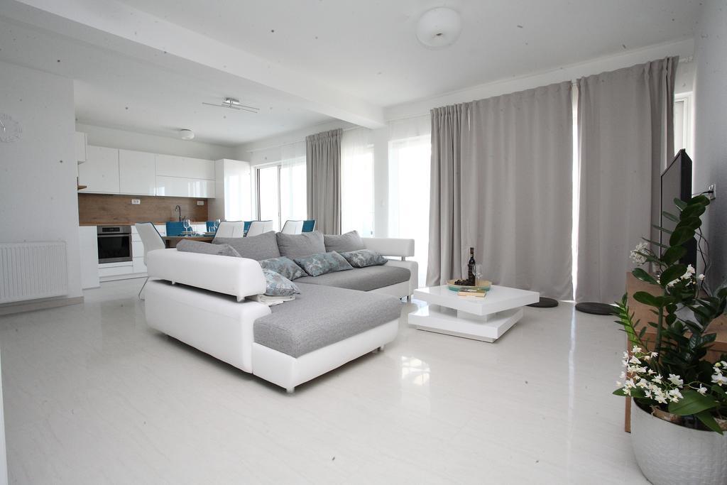Villa-Apartments Karmel Kastela Luaran gambar